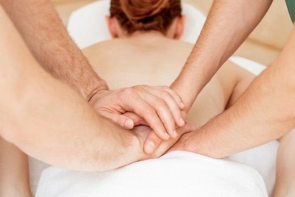 Four Hand Massage